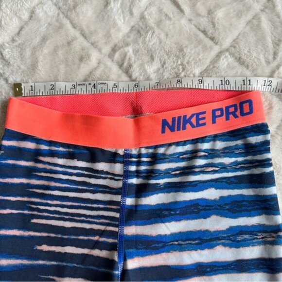 Nike Pro | Blue, Coral & Cream Zebra Print Capri Leggings | Size Small - Picture 8 of 11